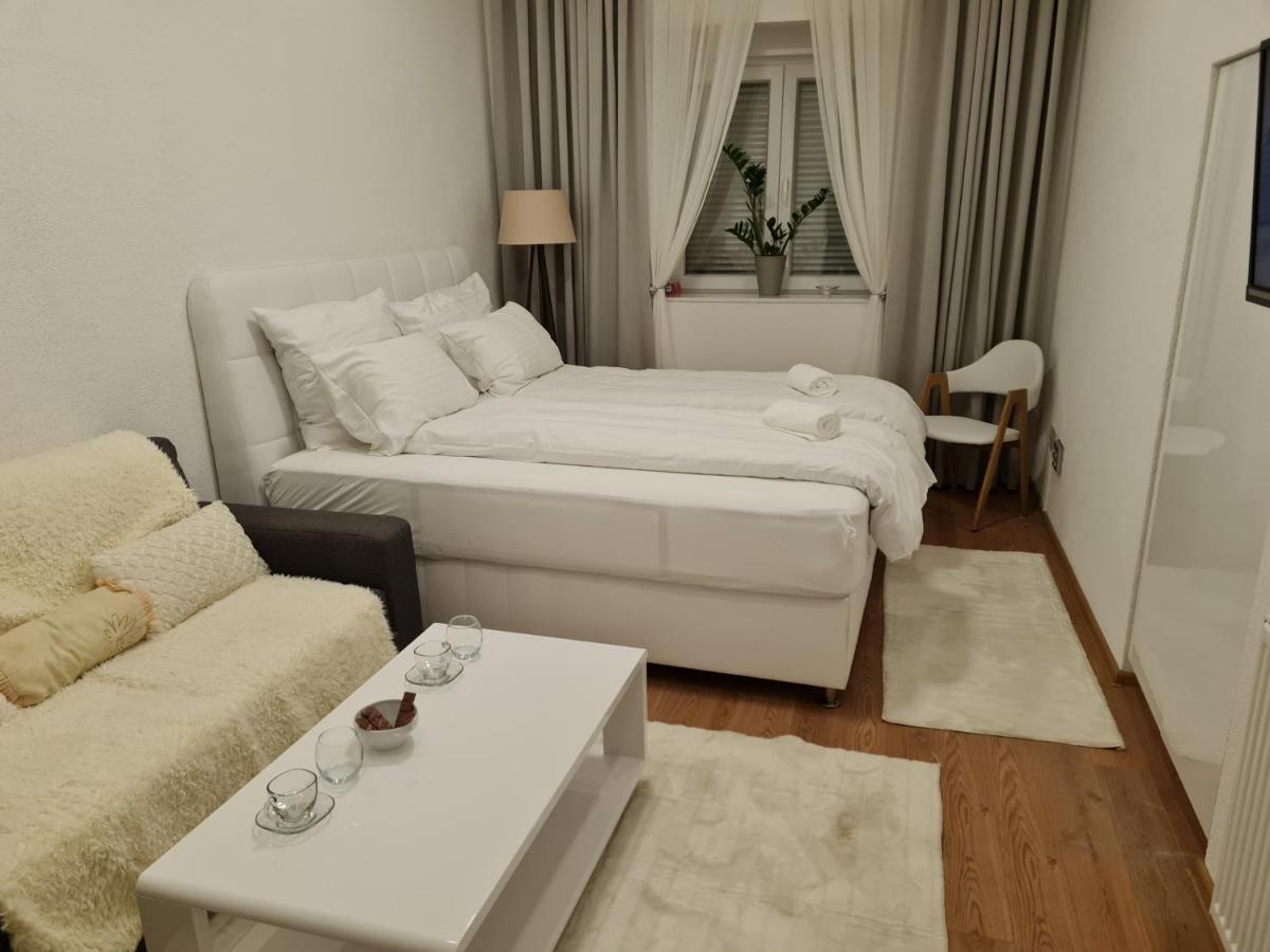 Dino Apartma *